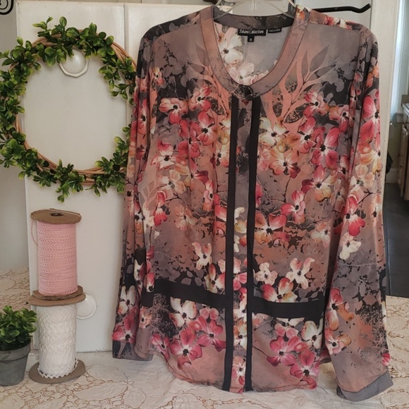 Tolani Collection Tunic - Picture 1 of 8